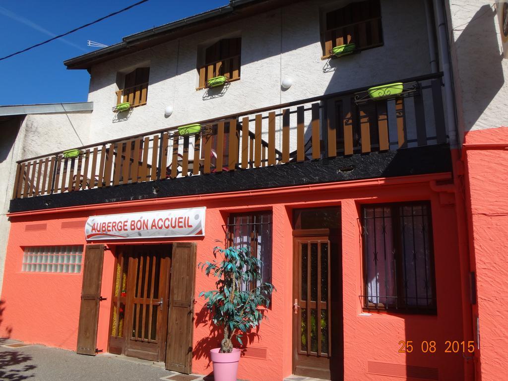 Hotel Bon Accueil Oyonnax Luaran gambar