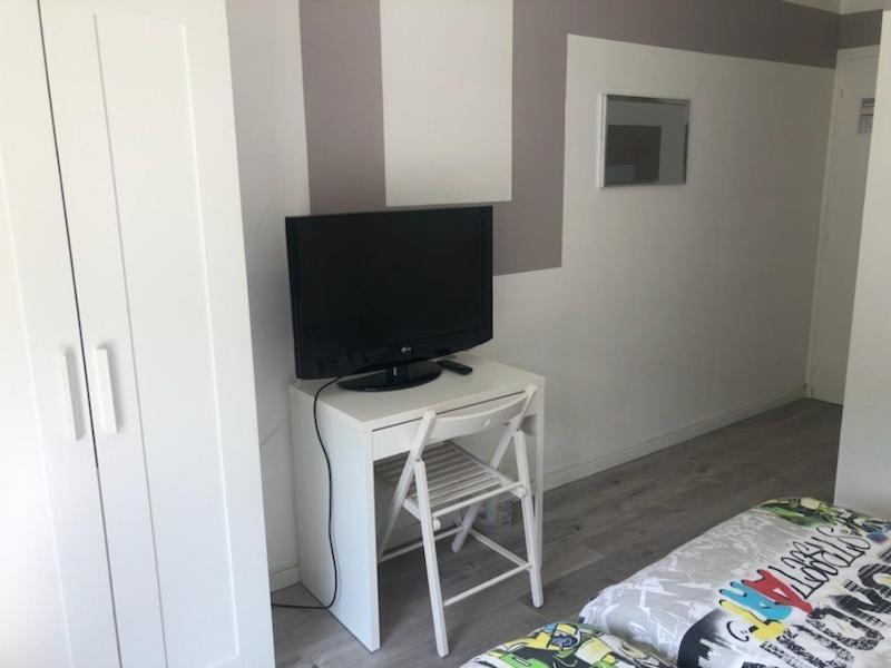 Hotel Bon Accueil Oyonnax Luaran gambar