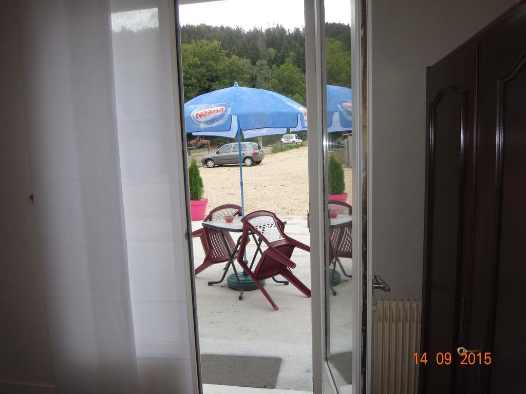 Hotel Bon Accueil Oyonnax Luaran gambar