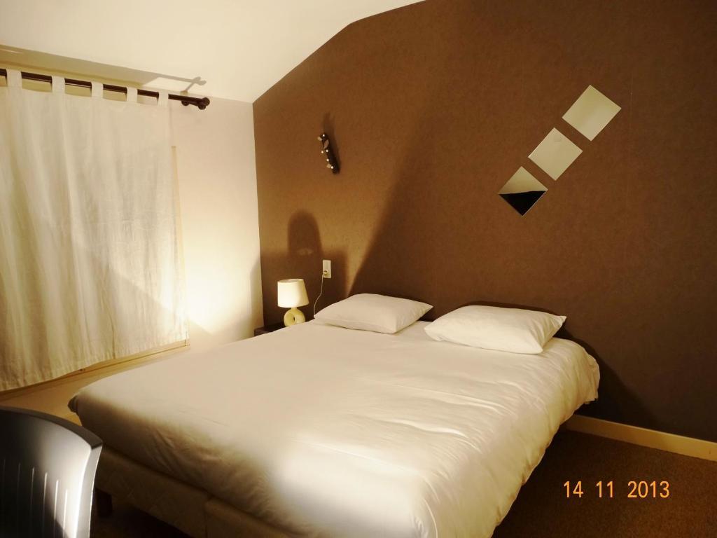 Hotel Bon Accueil Oyonnax Luaran gambar